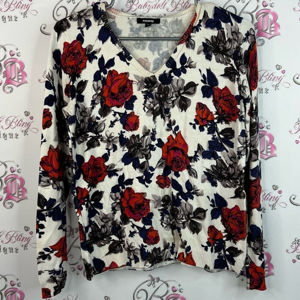 Premise Vneck long sleeve floral roses floral Gray and White Sweater